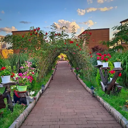 къщички поляните Holiday park Sinemoretz