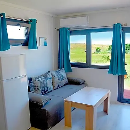Vakantiepark къщички поляните *